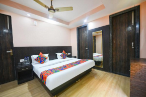 FabHotel Moon Light Near Yashobhoomi Convention Centre